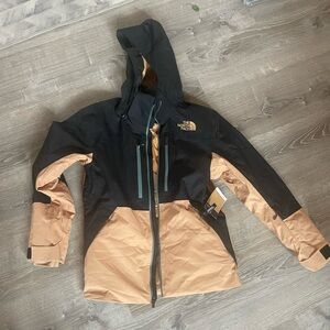 The North Face Men’s Medium Ski/Snowboarding Coat